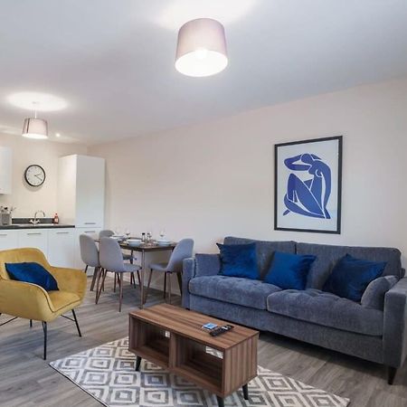 Spacious & Bright 2 Bed Apartment Manchester Buitenkant foto